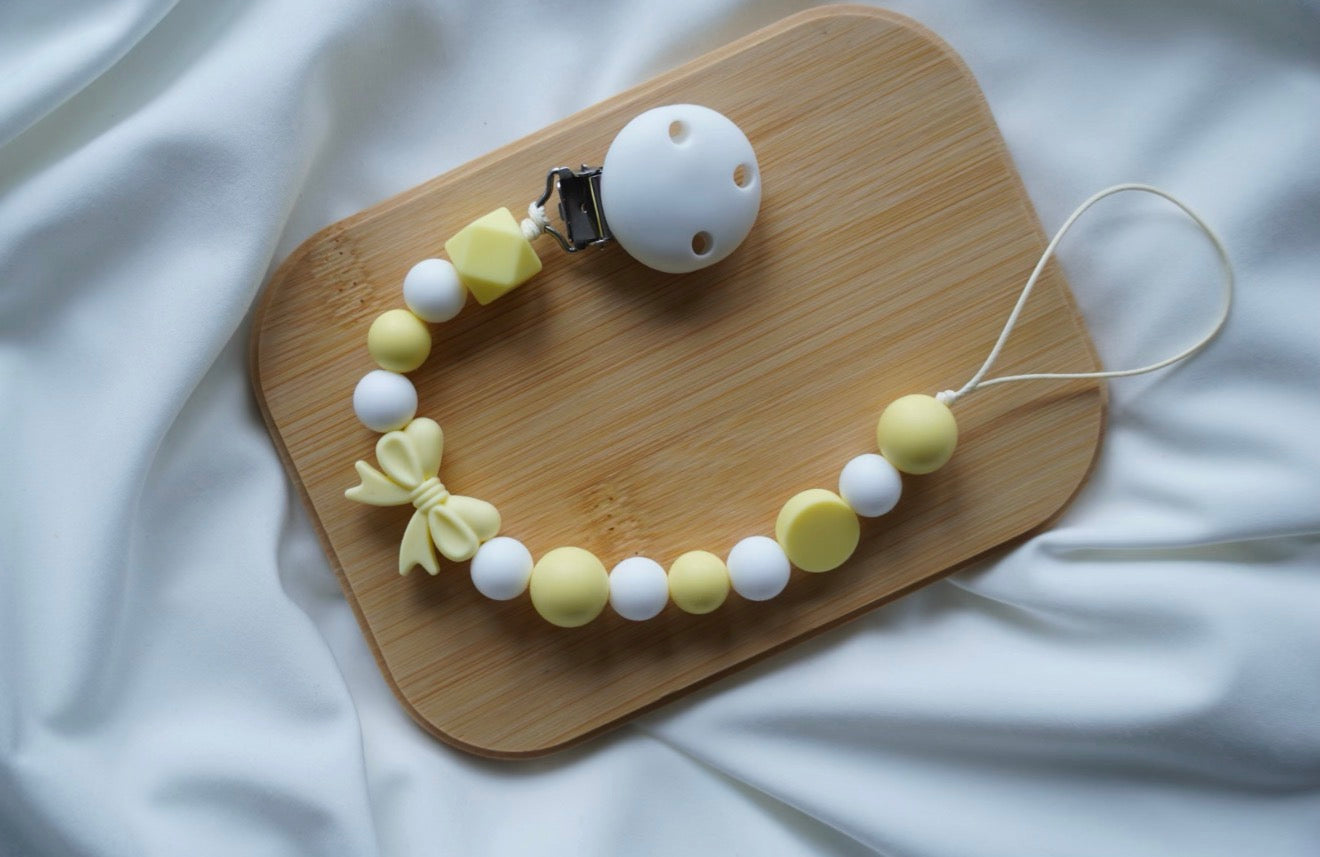 🎀 Lănțișor pentru suzetă Lemon Bow
